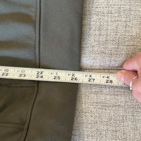 THE NORTH FACE WOMENS LARGE, GREEN,  AND PINK ACCENT,  HOODIE SWEATSHIRT - Picture 9 of 11